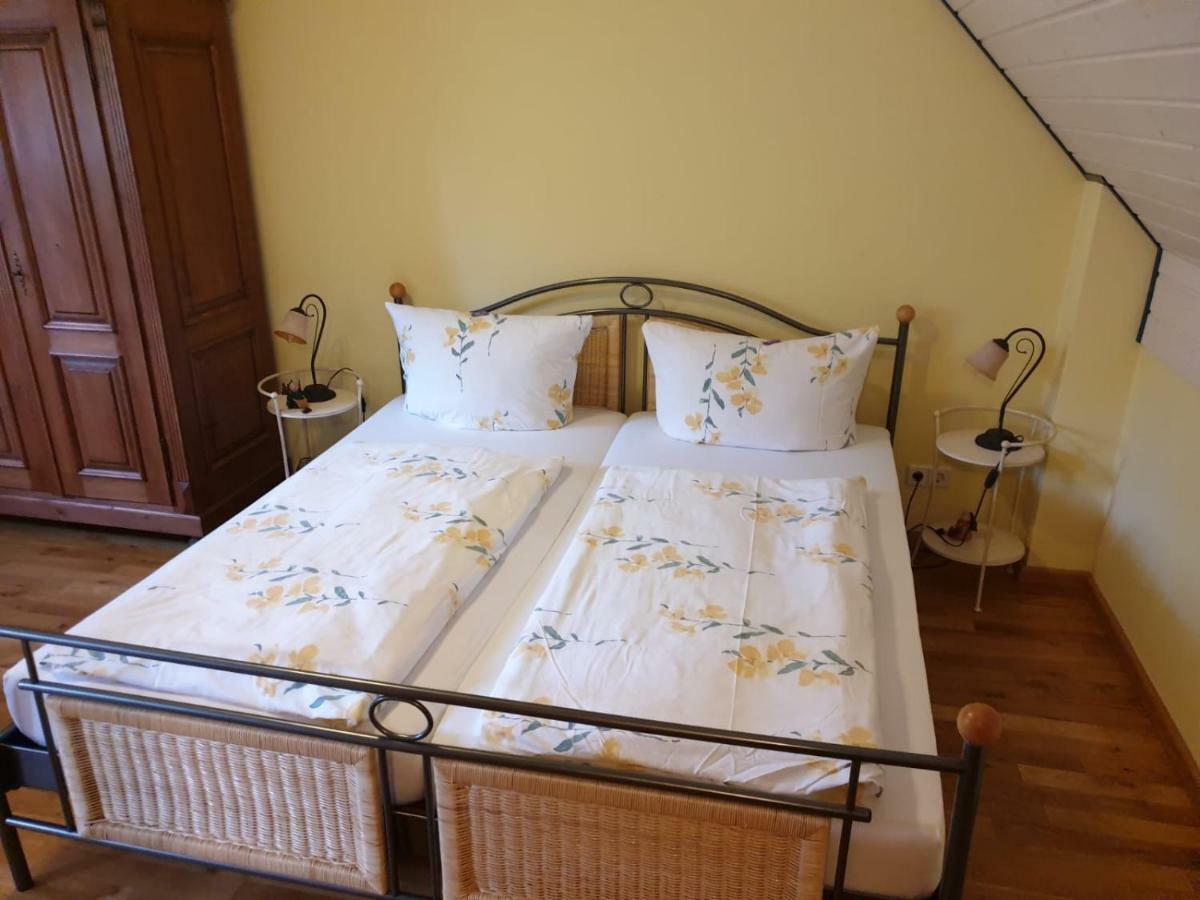 Eulenhof Ruegen Apartment Putbus Bagian luar foto